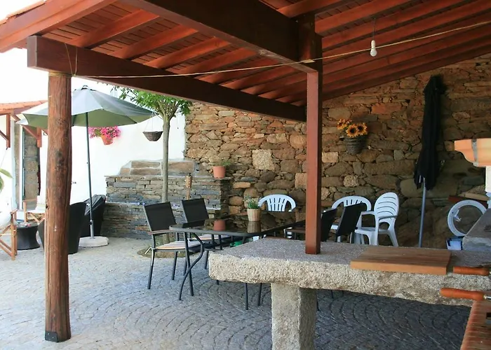 Semesterbostad Casa Da Avo Armamar